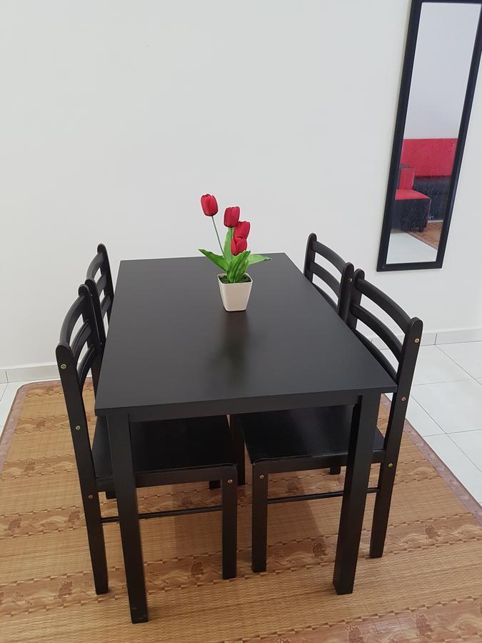 Lynn Homestay Алор Сетар Екстериор снимка
