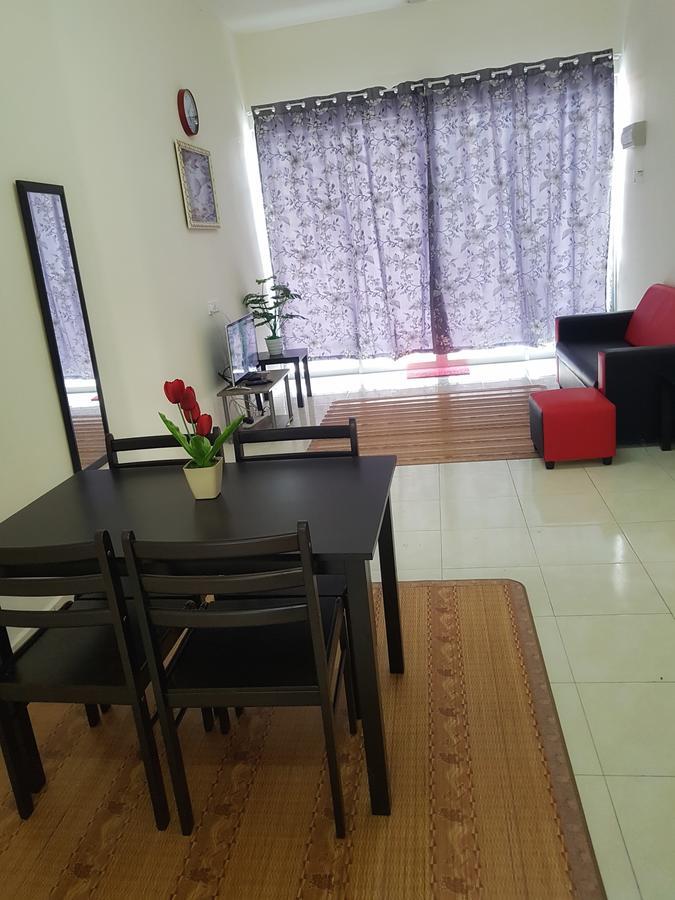 Lynn Homestay Алор Сетар Екстериор снимка