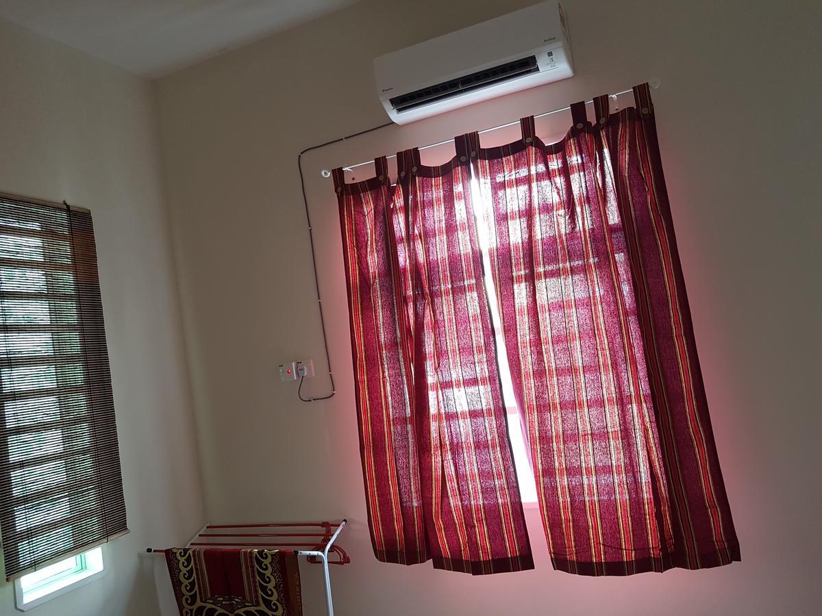 Lynn Homestay Алор Сетар Екстериор снимка